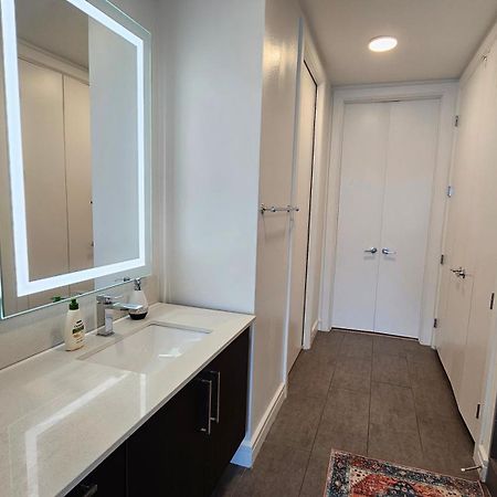 Apartmán Luxury Highrise In Midtown - Skyline Views And Chic Decor Houston Exteriér fotografie